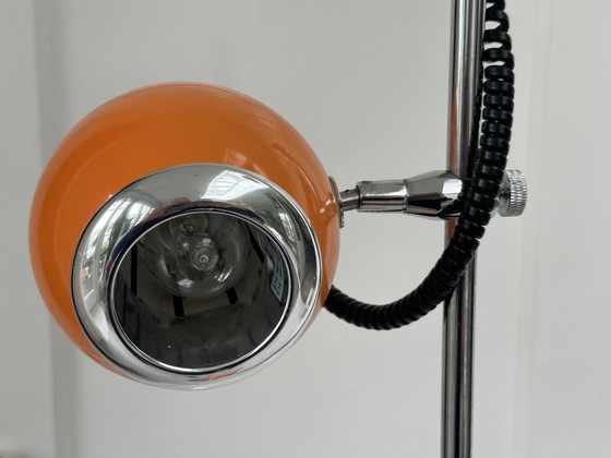 Image 1 of Stalamp Augenlampe orange Leitmotiv
