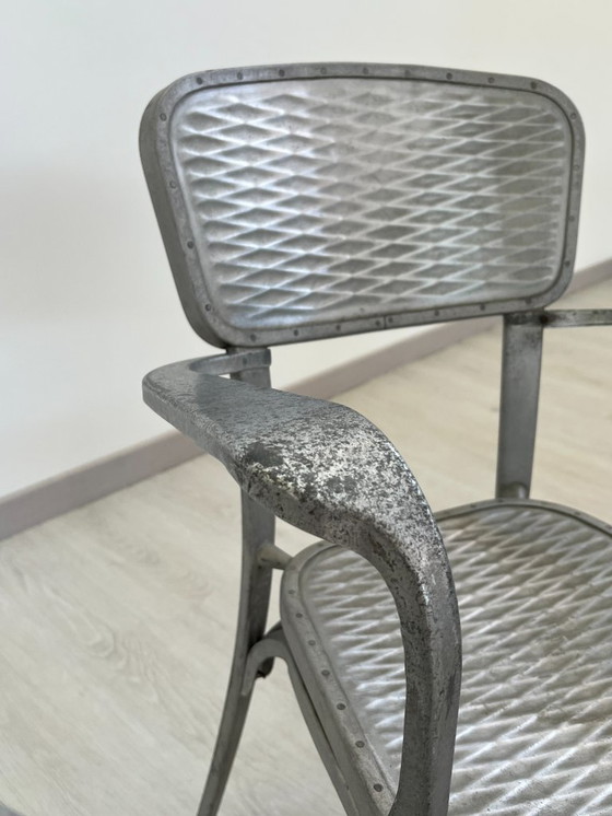 Image 1 of Aluminiumstühle - Avec-Plakette « Gaston Viort - Salon de Provence »