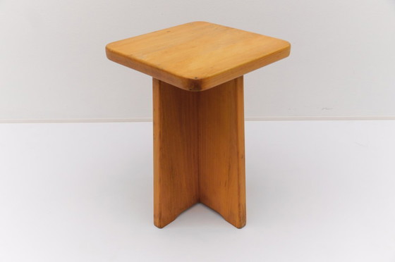 Image 1 of Conjunto de 6 taburetes de roble al estilo de Pierre Chapo, Francia, años 60