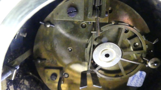 Image 1 of Orologio da mantello a pendolo francese vintage antico 1850-1900 Medaille de Bronze