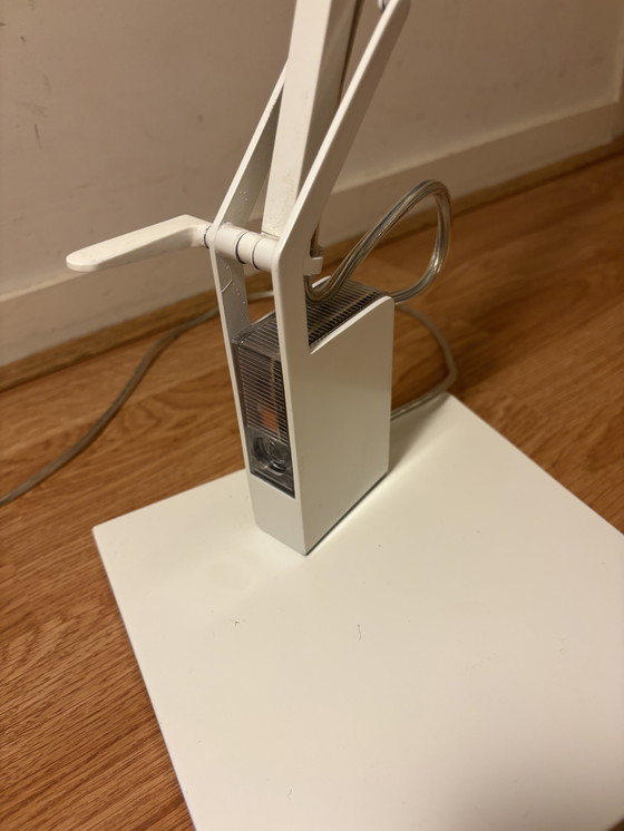 Image 1 of Lámpara de escritorio FLOS Kelvin T con