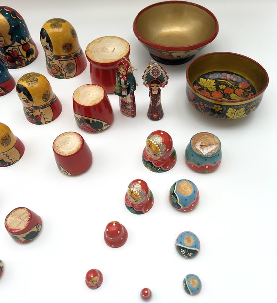Image 1 of Ampia collezione di bambole matrioska d'epoca – bambole di legno dipinte a mano, circa anni '70/'80