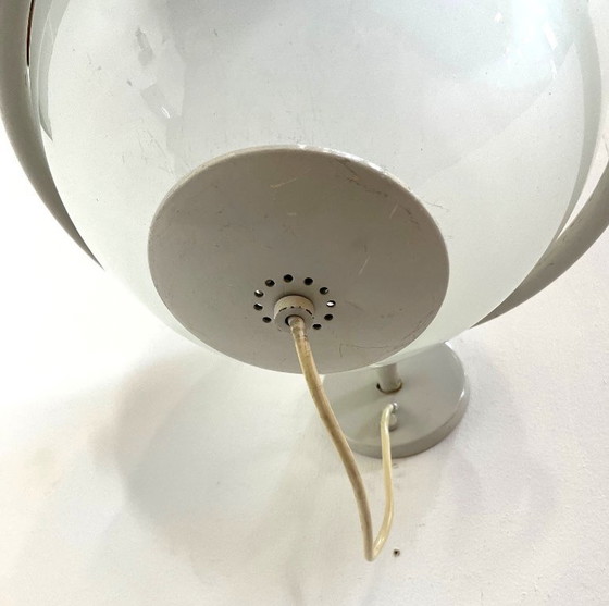 Image 1 of Lampada da parete in vetro opalino modello 239/1 di Gino Sarfatti per Artluce, 1970