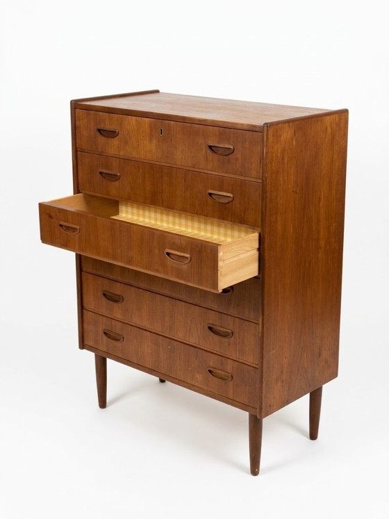 Danish Mid Century Teak Tallboy Chest Of Drawers – Paper, Wood (photo 3 of 5)