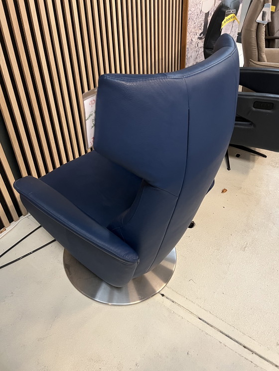 Image 1 of Op=op blauwe realex stoel van 995 nu voor 695