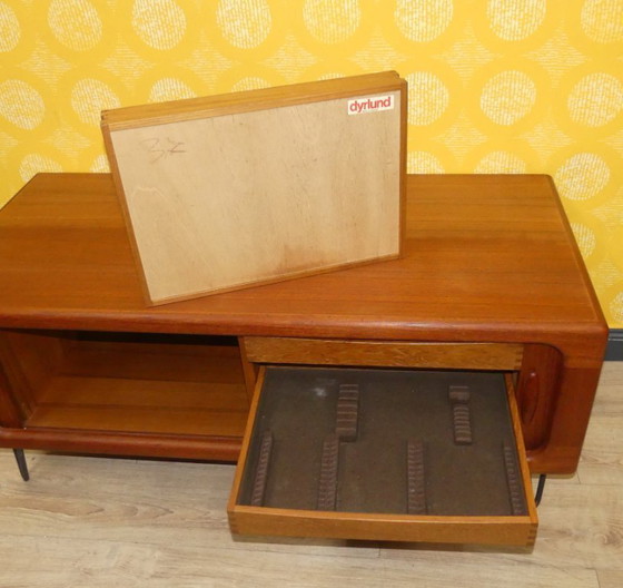 Image 1 of 60er Jahre Dyrlund Lowboard Teak Hifi-Sideboard Hairpin legs TAMBOUR danish design made in denmark 