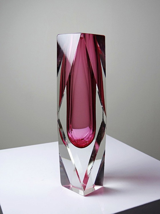 Image 1 of Sommerso faceted Murano vase in pink glass and crystal, 1950s-60s