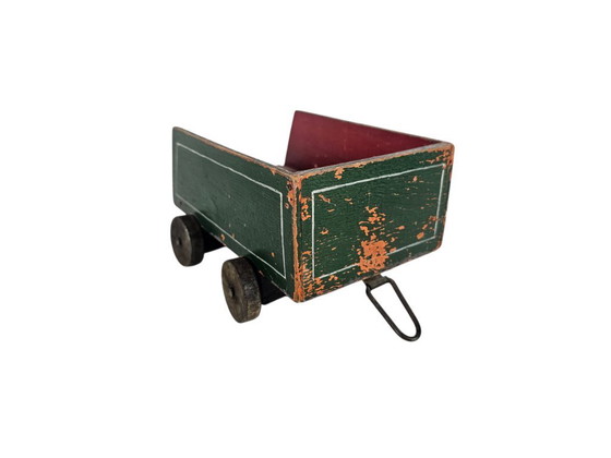 Image 1 of Jouets anciens - Locomotive et 2 wagons - Art populaire - Bois - Circa 1940