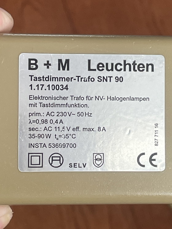 Image 1 of B+M Leuchten Lampada da tavolo in ottone opaco/lucido, vetro bianco opaco fiammato, anni '90