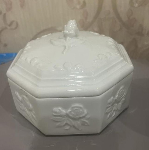 Lindt & Sprüngli porcelain tin - Rose decoration - Bonbonniere