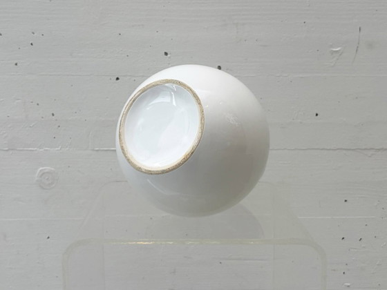 Image 1 of Vaso in porcellana bianca, anni '70