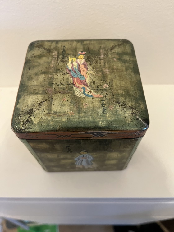 Image 1 of Boîte à thé chinoise laquée or