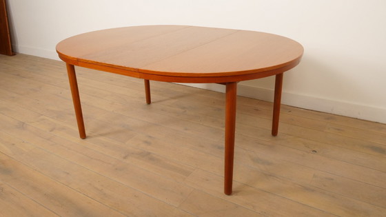 Image 1 of Vintage ronde eettafel | Teak | Uitschuifbaar | 120 – 210 cm