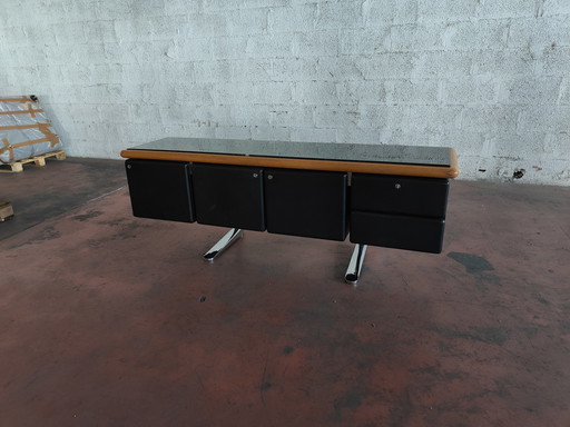 Credenza Warren Platner di Knoll International