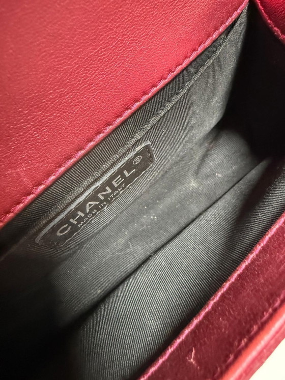Image 1 of Chanel Boy tas