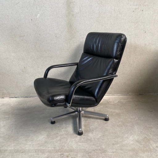 Artifort F141 leren draai fauteuil Geoffrey Harcourt