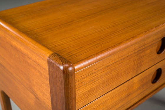 Image 1 of Deens Teakhouten Model VM202 Nachtkastje toegeschreven aan Vildbjerg Møbelfabrik, jaren 60