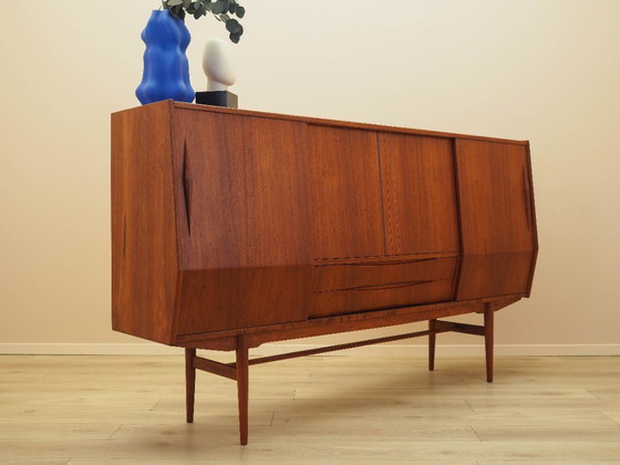 Image 1 of Teakhouten highboard, Deens ontwerp, jaren 60, gemaakt in Denemarken.
