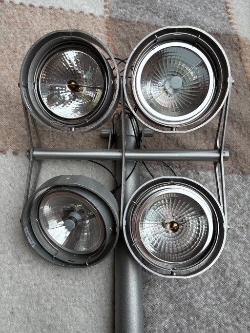 Instrumentos de iluminación modular Nomad 4x AR111