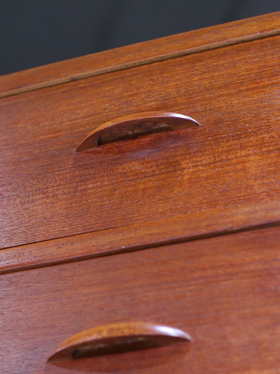 Image 1 of Commode haute en teck, style danois vintage des années 1960