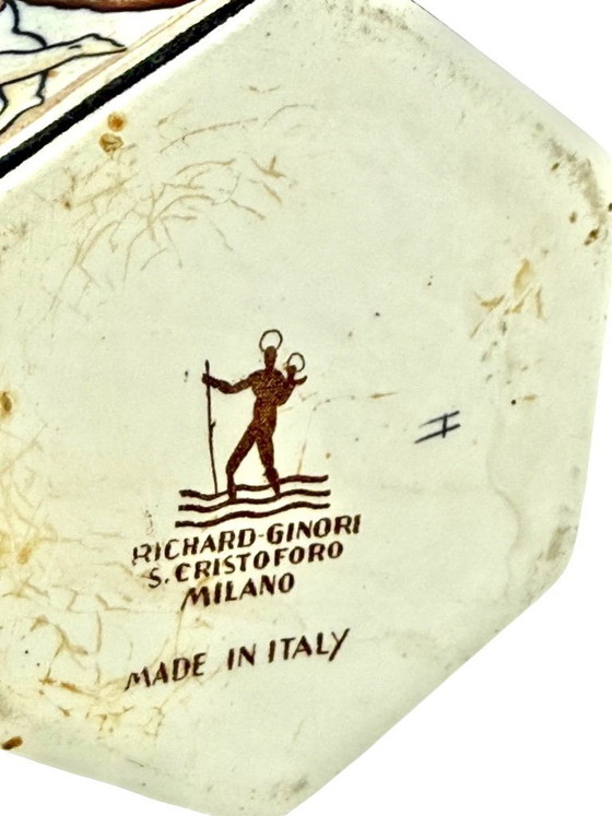 Image 1 of Gio Ponti, cenicero "Per scriver classico", San Cristoforo Richard Ginori, Italia 1923