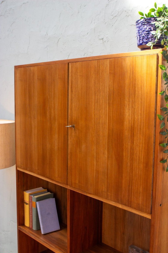 Image 1 of Buffet haut vintage, commode style années 60