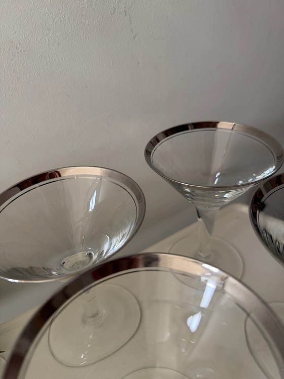 Bicchieri da cocktail Mid Century con bordo argentato – Bicchieri e caraffe, Crystal, Mid Century Modern (photo 4 of 6)