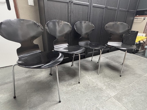 Silla de tres patas Fritz Hansen de 1985, diseño danés