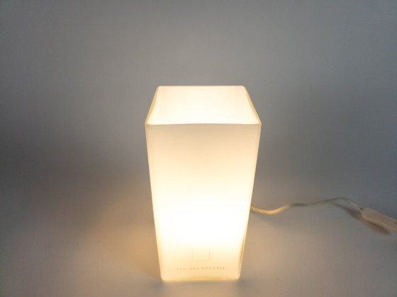 Image 1 of Icecube van Jan des Bouvrie