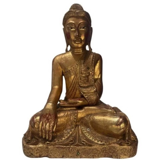 Große burmesische Mandalay Buddha Statue – Holz mit Blattgold und eingelegten Augen, ca. 1850–1900 (photo 10 of 10)