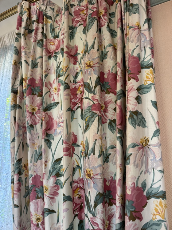 Laura Ashley Floral Curtains 70s – Wall decoration, Cotton (photo 6 of 14)