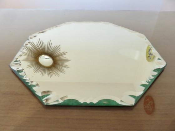 Image 1 of Gran espejo octogonal biselado para uso de sobremesa, Francia, década de 1940