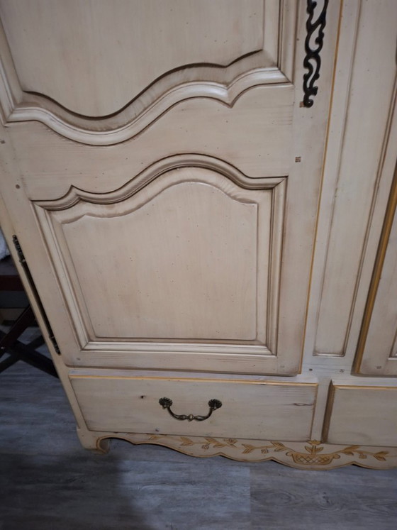 Image 1 of Armoire