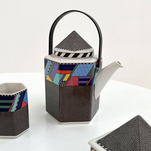 Escenario de servicio de té Metropol de Barbara Brenner para Rosenthal, década de 1990.