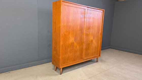 Image 1 of Dänischer Schrank aus der Mitte des Jahrhunderts von Poul Hundevad, 1960er Jahre