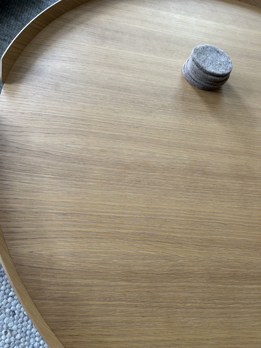 Table basse Muuto autour du xl