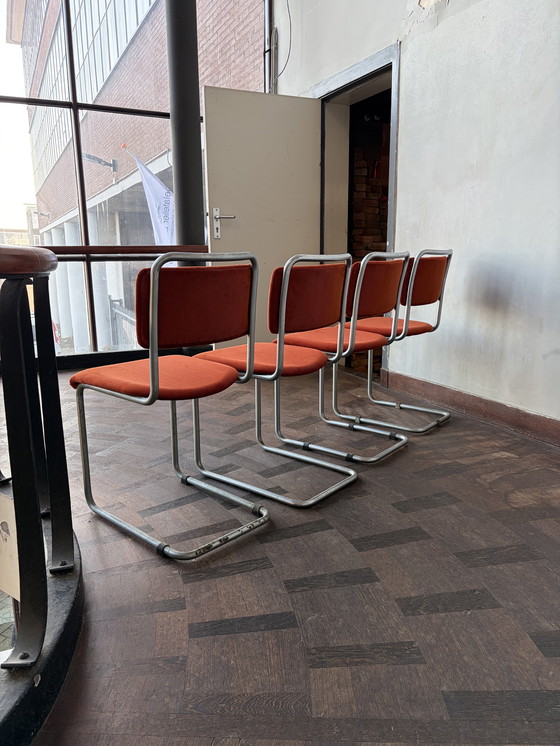 Image 1 of 4x Gispen 101 stoelen