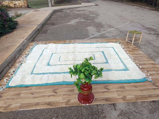 Alfombra bereber marroquí tejida a mano, azul y blanca, 2/3 m – Ahrend, Wool (photo 6 of 9)