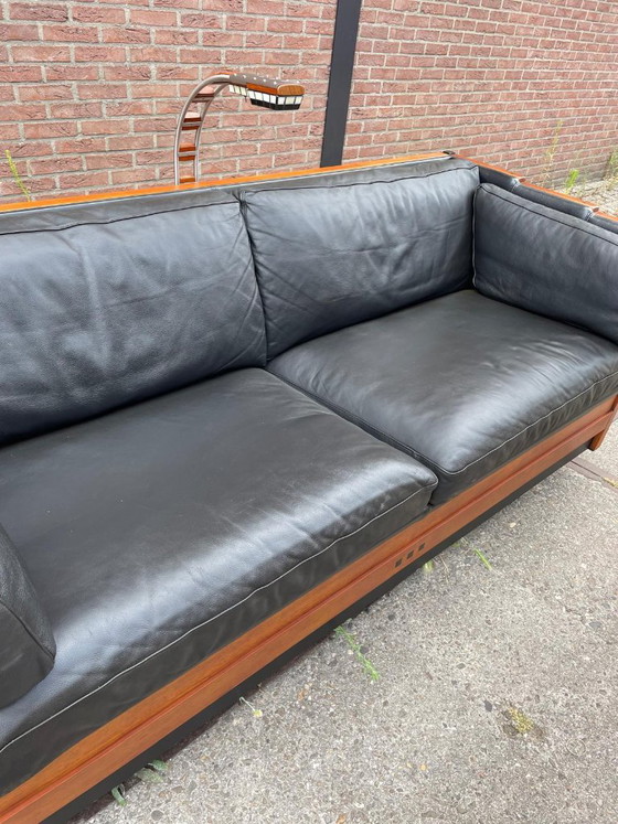 Exclusive Schuitema Baldwin Sofa with Reading Lamp – 3-5 seaters, Leather, Wood (photo 3 of 13)