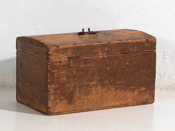 Antique storage chest (c.1920) #2 – Storage cabinet, Rustic (photo 40 of 40)