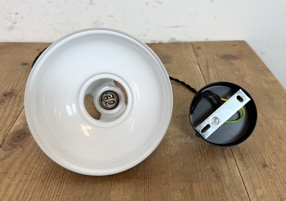 Image 1 of Lampada da soffitto vintage industriale dipinta di beige, anni 2000