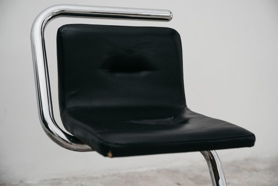 Image 1 of Paar Luigi Bardini Design-Sessel aus den 1970er Jahren aus verchromtem Stahlrohr