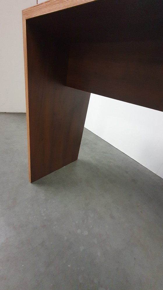 Image 1 of Tavolo da bar di design in legno di noce, tavolo in multistrato impiallacciato HPL