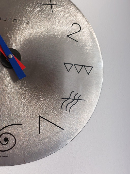 Postmoderne metallene vintage Wanduhr Hermle Deutschland Memphis Style