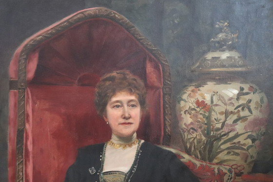 Image 1 of Groot olieverfschilderij op canvas, Portret van een dame, gesigneerd en gedateerd 1913