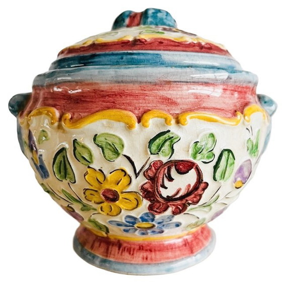 Image 1 of Vintage mid-century hand-painted bonbonnière Rigo Majolica flower lidded jar 1950s