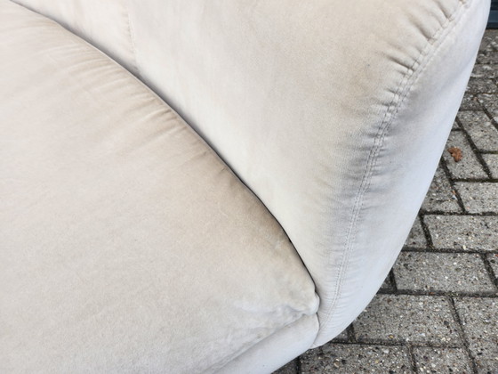 Image 1 of Baxter – Piaf-Sofa in Loro Piana-Samtbeige 