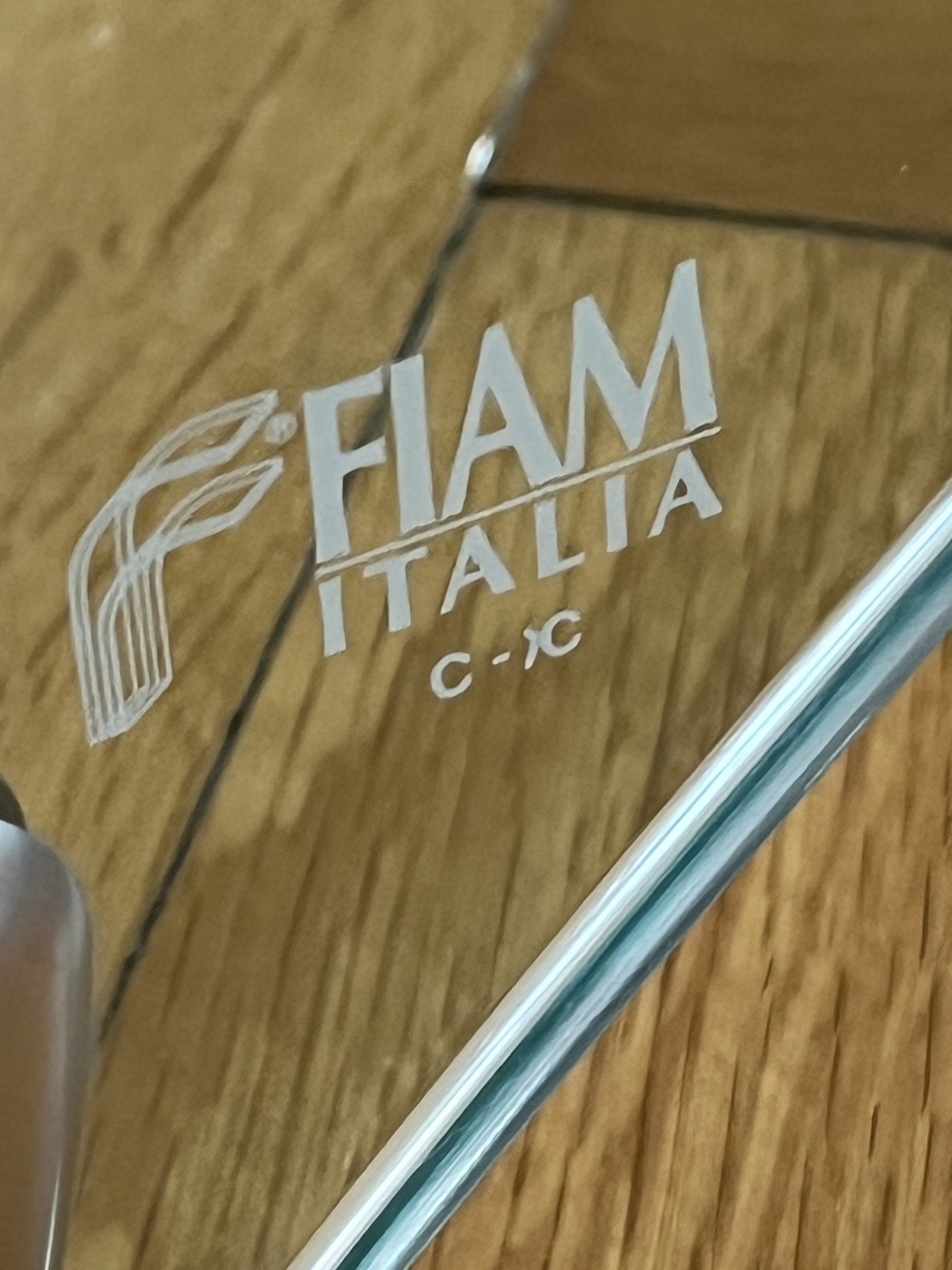 【定価35万円】FIAM Italia Genio Coffee Table Genio Curved Glass Coffee Table by Massimo Iosa Ghini for Fiam