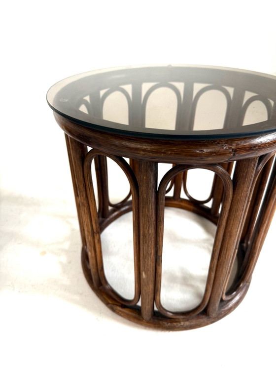 Set of 2 Manou & Smoked Glass Side Tables '70 – Wicker, Rattan (photo 7 of 8)
