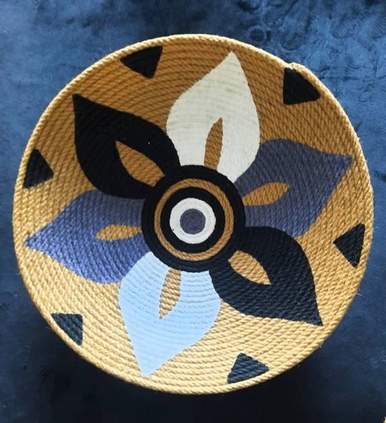 Image 1 of Zulu Wall Basket Trio – Ø30/25/17 cm – Hand-Woven Art from KwaZulu-Natal